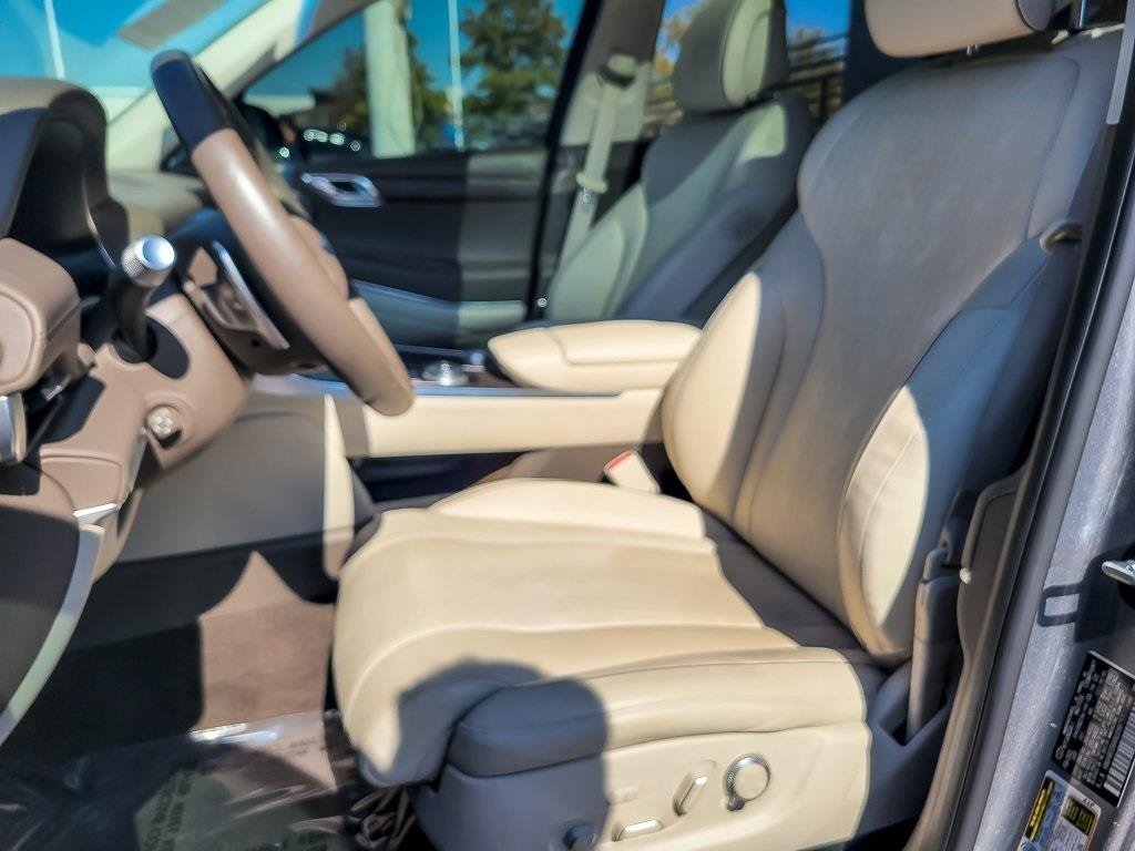 Used 2022 Genesis GV80 2.5T w/ Prestige Package 04 image 8