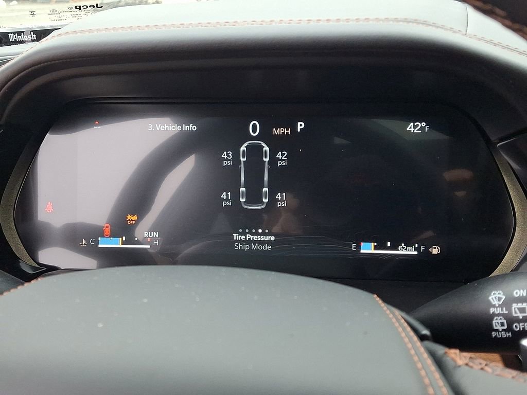 New 2026 Jeep Grand Cherokee L Summit image 17