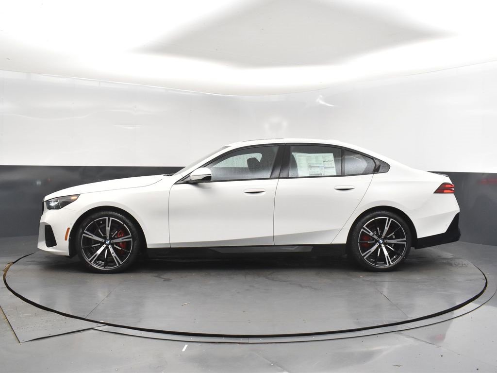 New 2026 BMW 530i w/ M Sport Package image 4