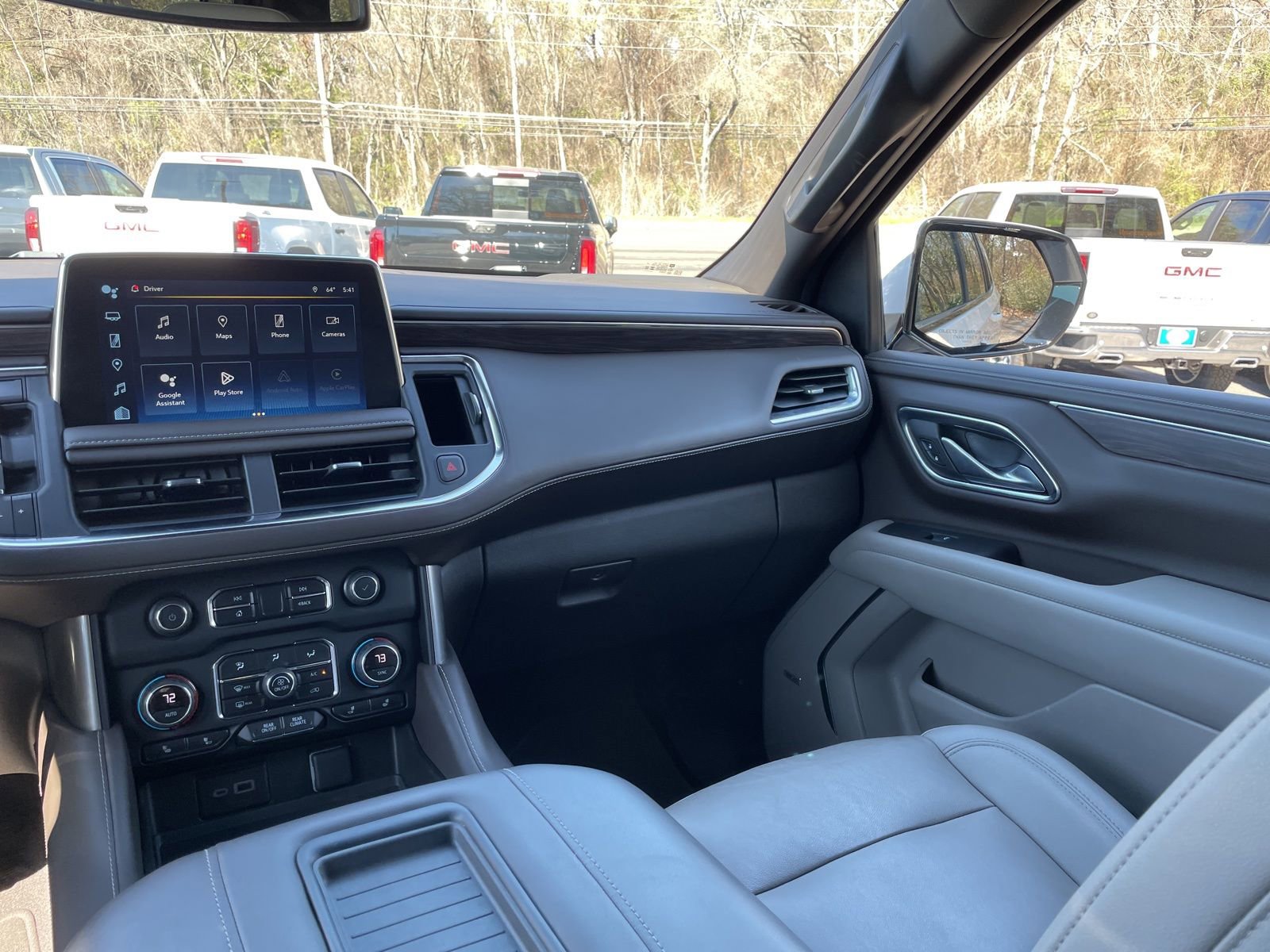 Used 2023 Chevrolet Tahoe Z71 w/ Luxury Package image 24