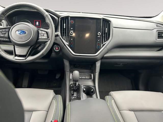 Used 2025 Subaru Ascent Onyx Edition AWD/4WD image 9