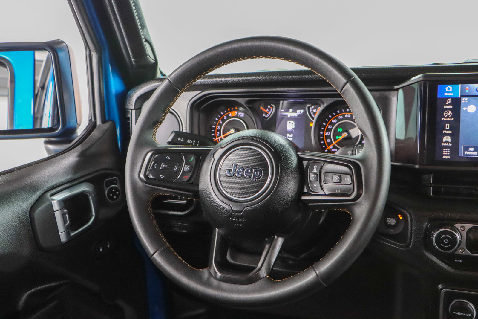 Used 2024 Jeep Wrangler Unlimited Sport image 12