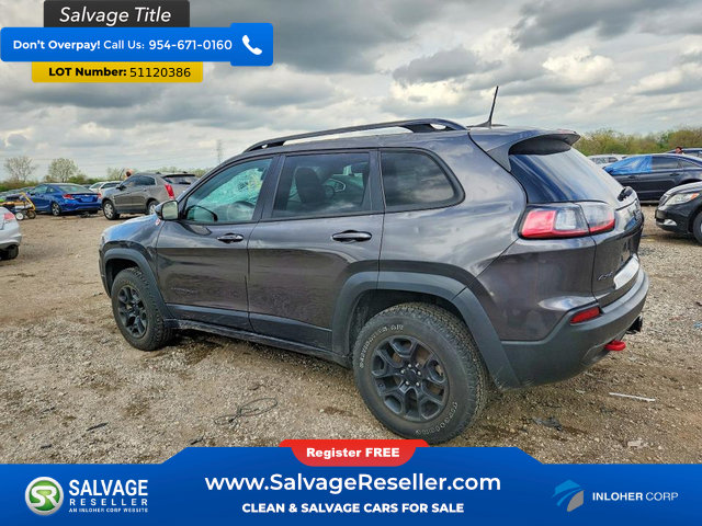 Used 2022 Jeep Cherokee Trailhawk w/ Premium Leather Package AWD/4WD image 3