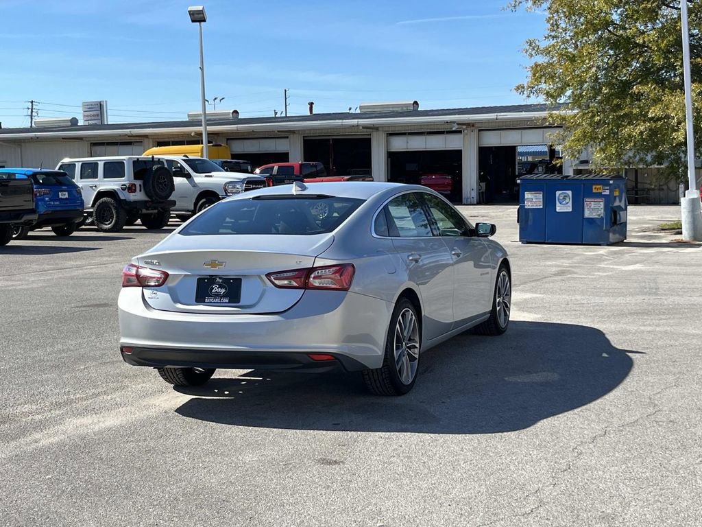 Used 2022 Chevrolet Malibu LT image 5
