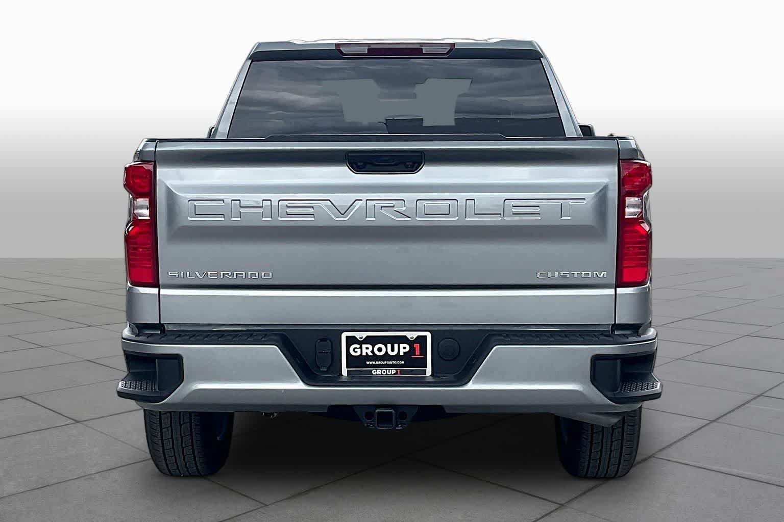New 2026 Chevrolet Silverado 1500 Custom RWD image 4