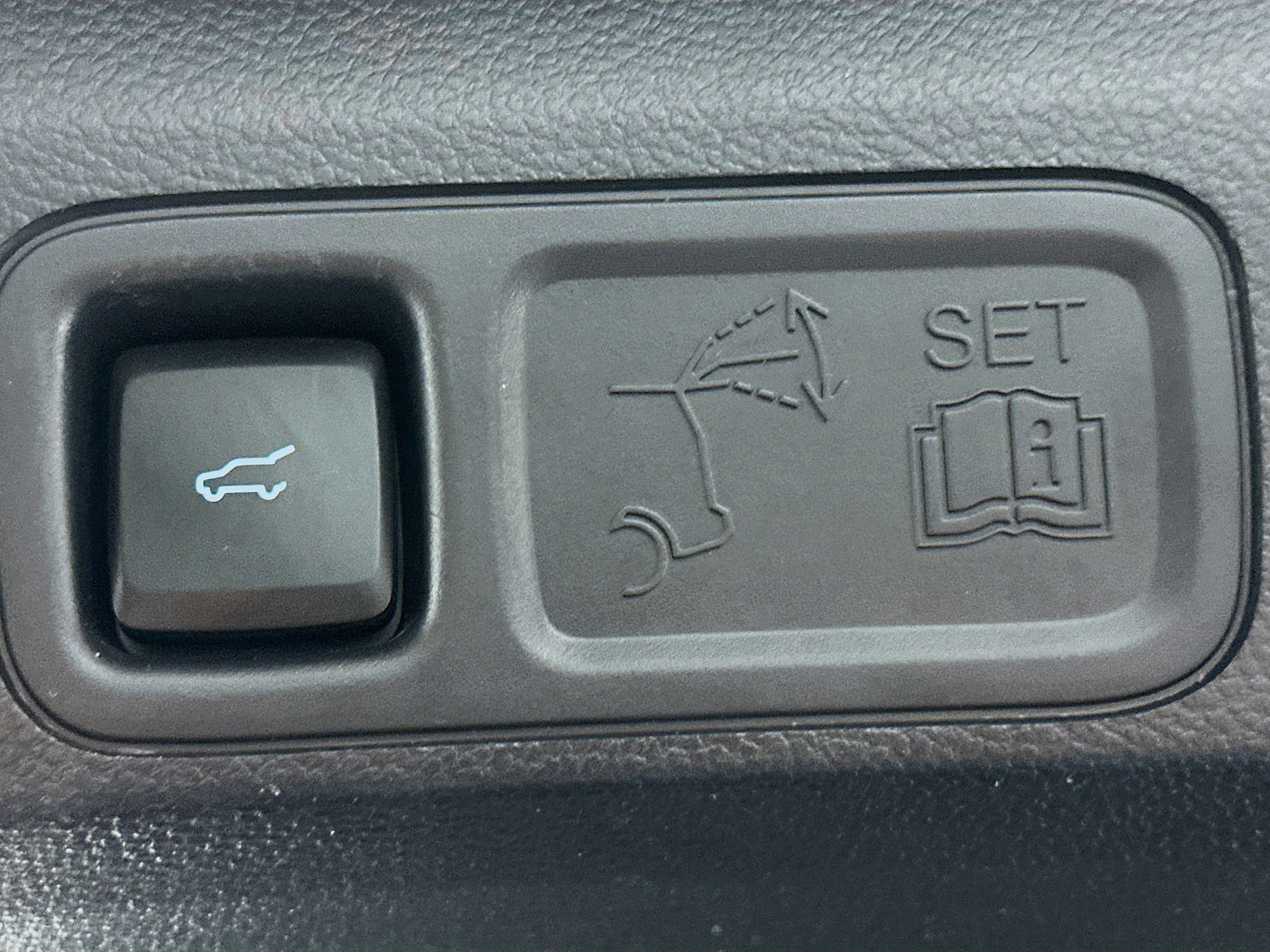 Used 2024 Ford Expedition XLT image 31