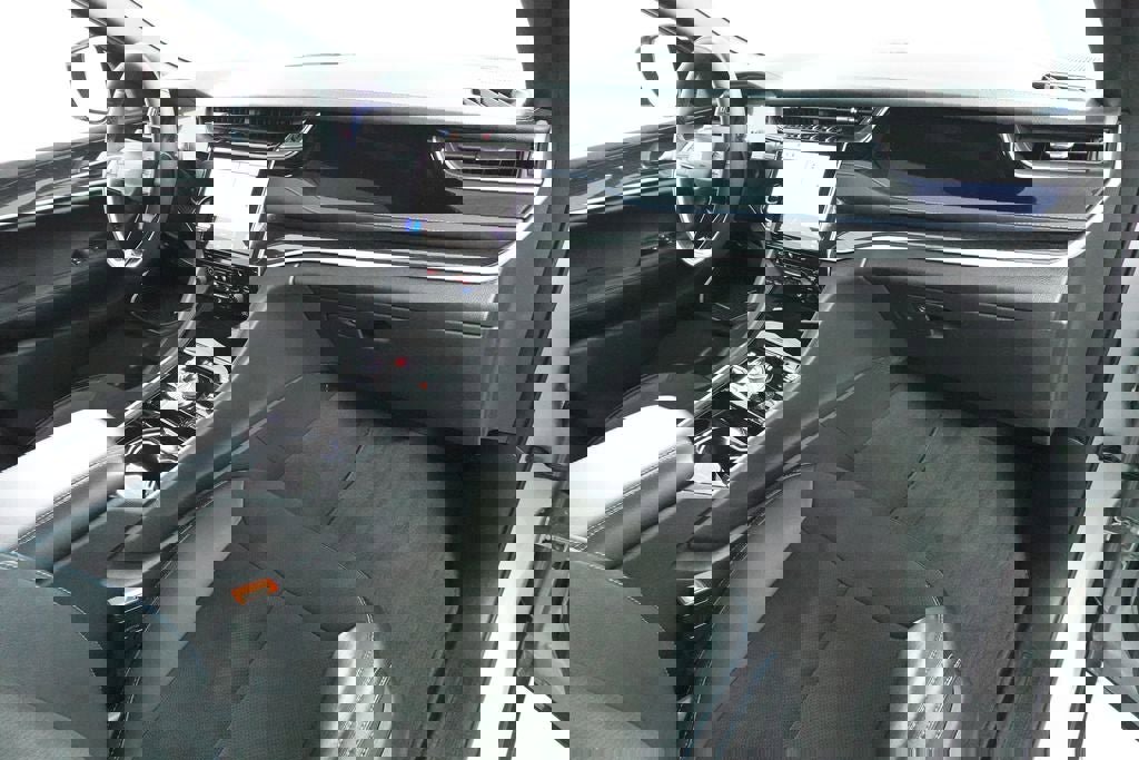 Used 2023 Jeep Grand Cherokee Trailhawk AWD/4WD image 33