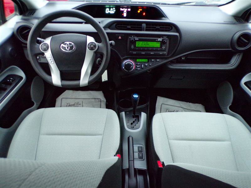 Used 2014 Toyota Prius C One image 29