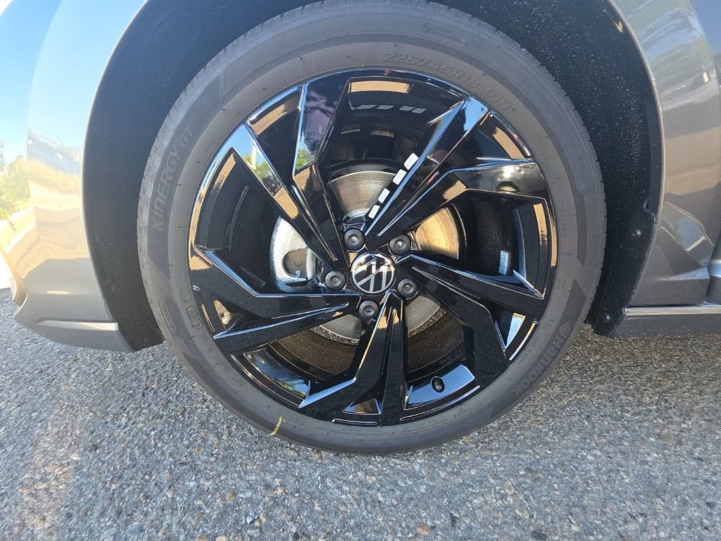 New 2027 Volkswagen Jetta SE FWD image 24