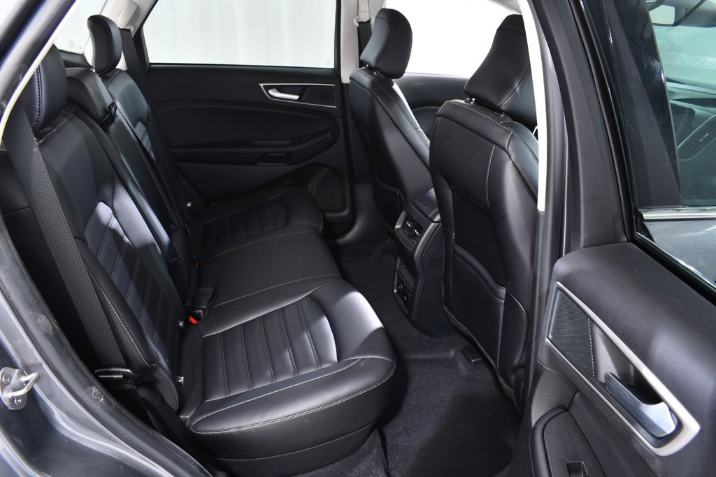 Used 2024 Ford Edge SEL w/ Convenience Package image 19