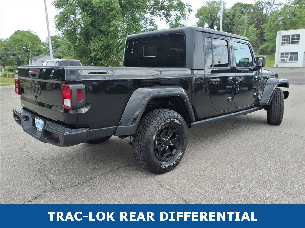Used 2022 Jeep Gladiator Sport AWD/4WD image 3