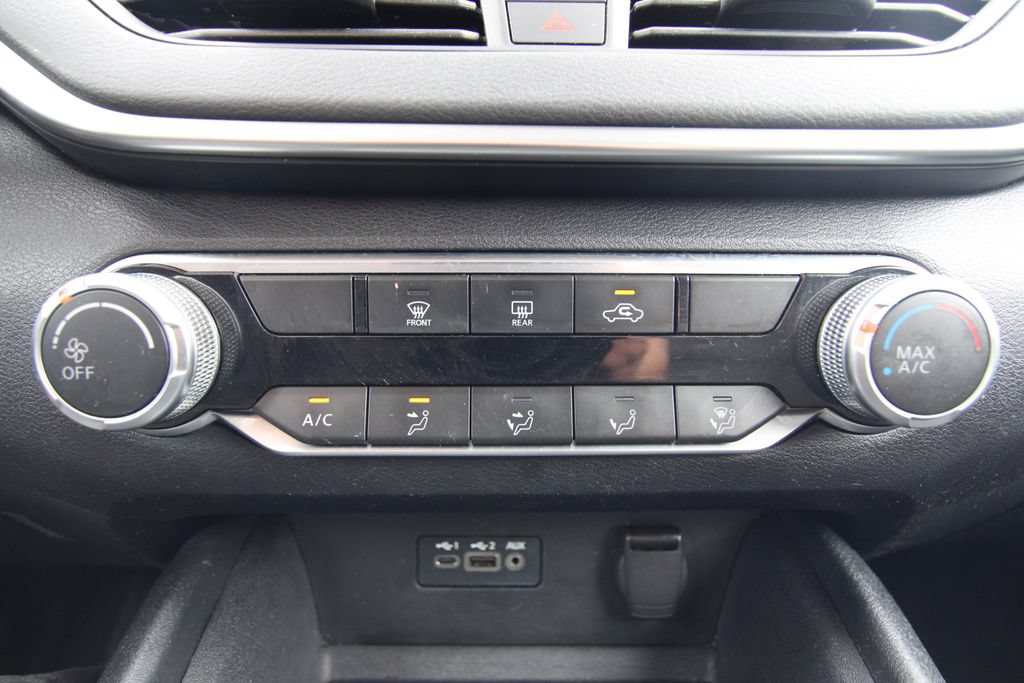 Used 2020 Nissan Altima 2.5 S FWD image 25