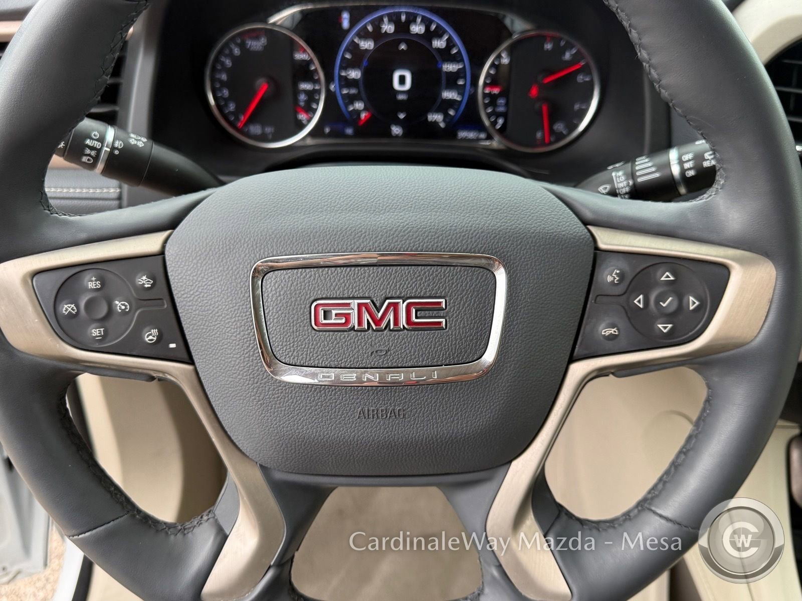 Used 2023 GMC Acadia Denali AWD/4WD image 14