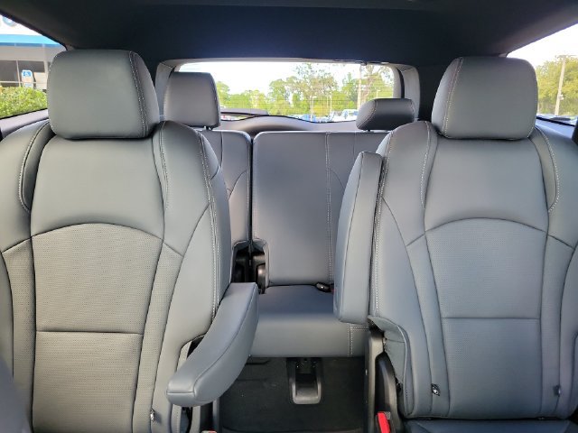 Certified 2024 Buick Enclave Essence w/ Experience Buick Package AWD/4WD image 15