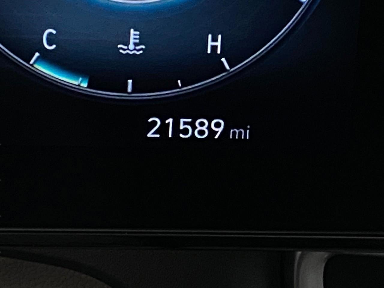 Certified 2025 Hyundai Elantra SEL image 17