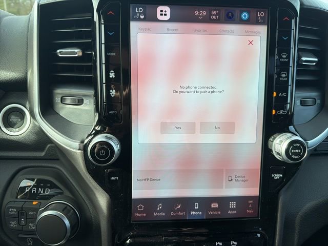 New 2026 RAM 1500 4x4 Crew Cab image 31