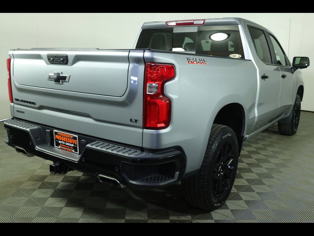 Used 2023 Chevrolet Silverado 1500 LT Trail Boss w/ Convenience Package II AWD/4WD image 19