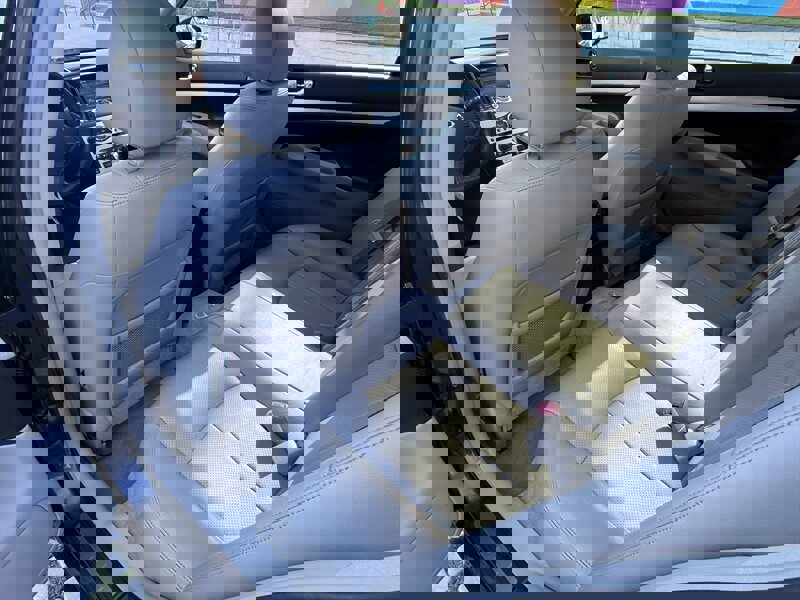 Used 2009 INFINITI G37 Journey w/ Premium Pkg image 19