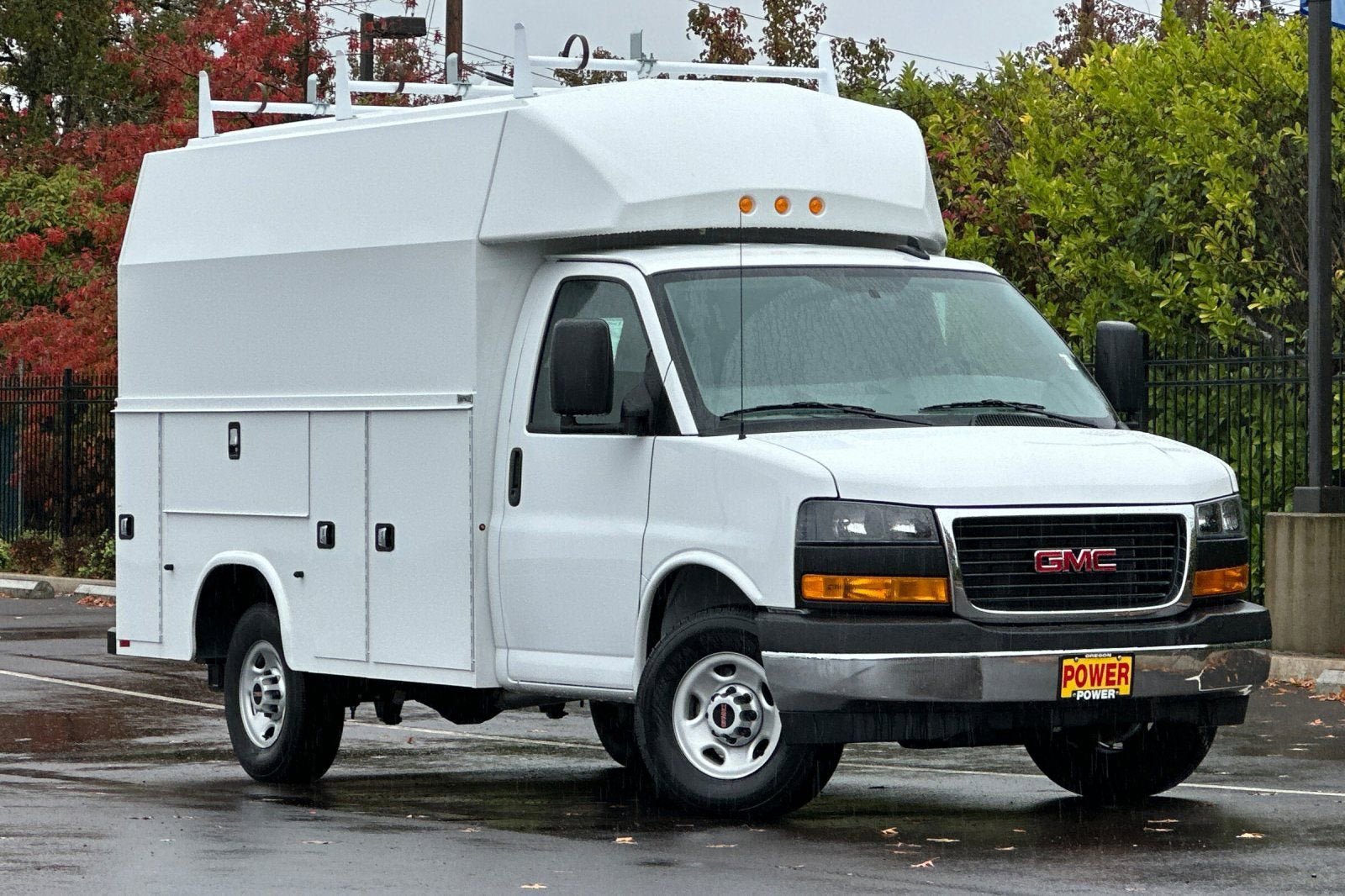 New 2025 GMC Savana 3500 w/ Power Convenience Package image 2