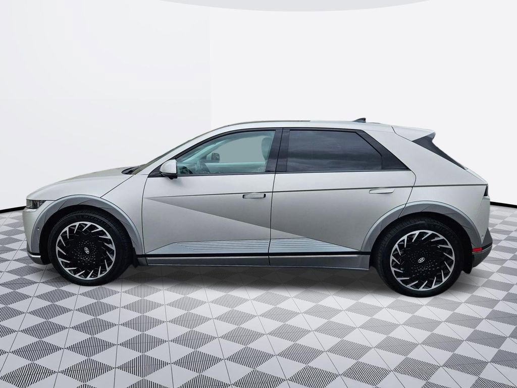 Used 2023 Hyundai Ioniq 5 Limited w/ Cargo Package AWD/4WD image 3