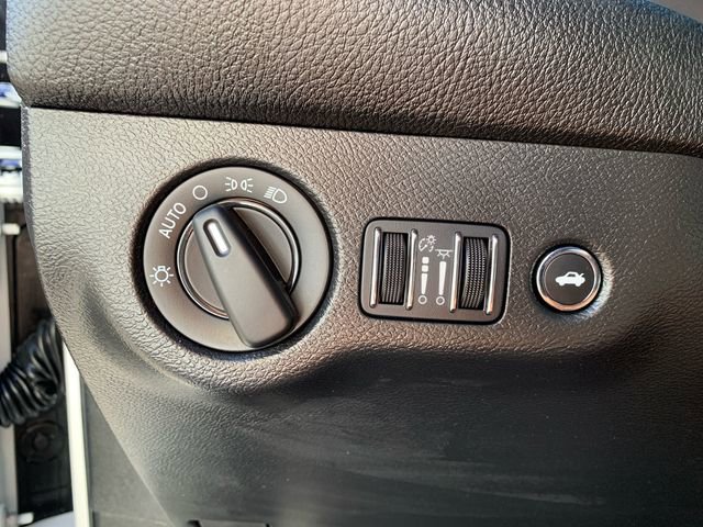 Used 2023 Dodge Challenger GT w/ Blacktop Package image 17