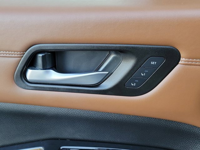 Used 2023 Nissan Pathfinder Platinum image 28