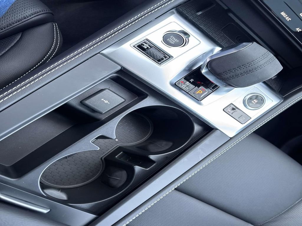 New 2026 Jaguar F-PACE R-Dynamic S AWD/4WD image 24