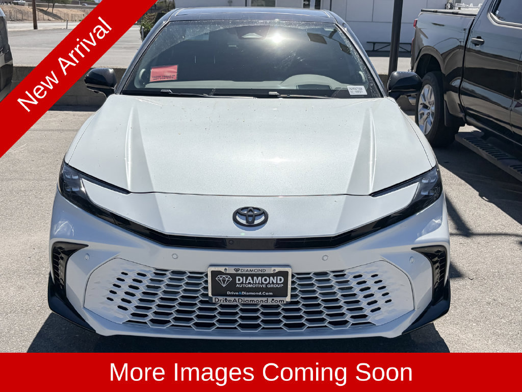 Used 2025 Toyota Camry XSE w/ Premium Plus Package FWD image 2