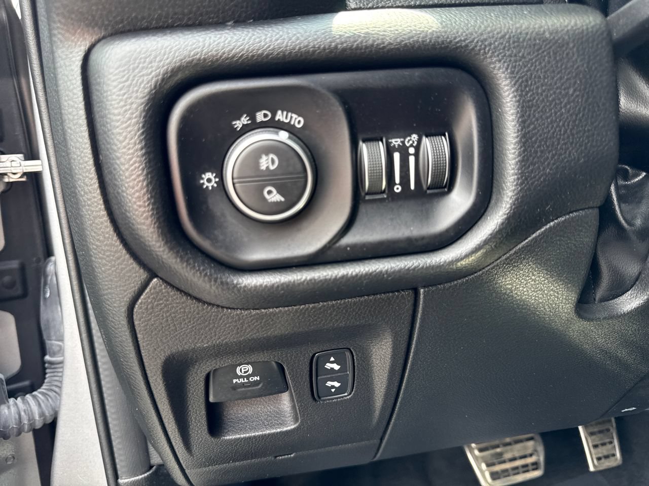 Used 2022 RAM 1500 Rebel w/ G/T Package AWD/4WD image 21