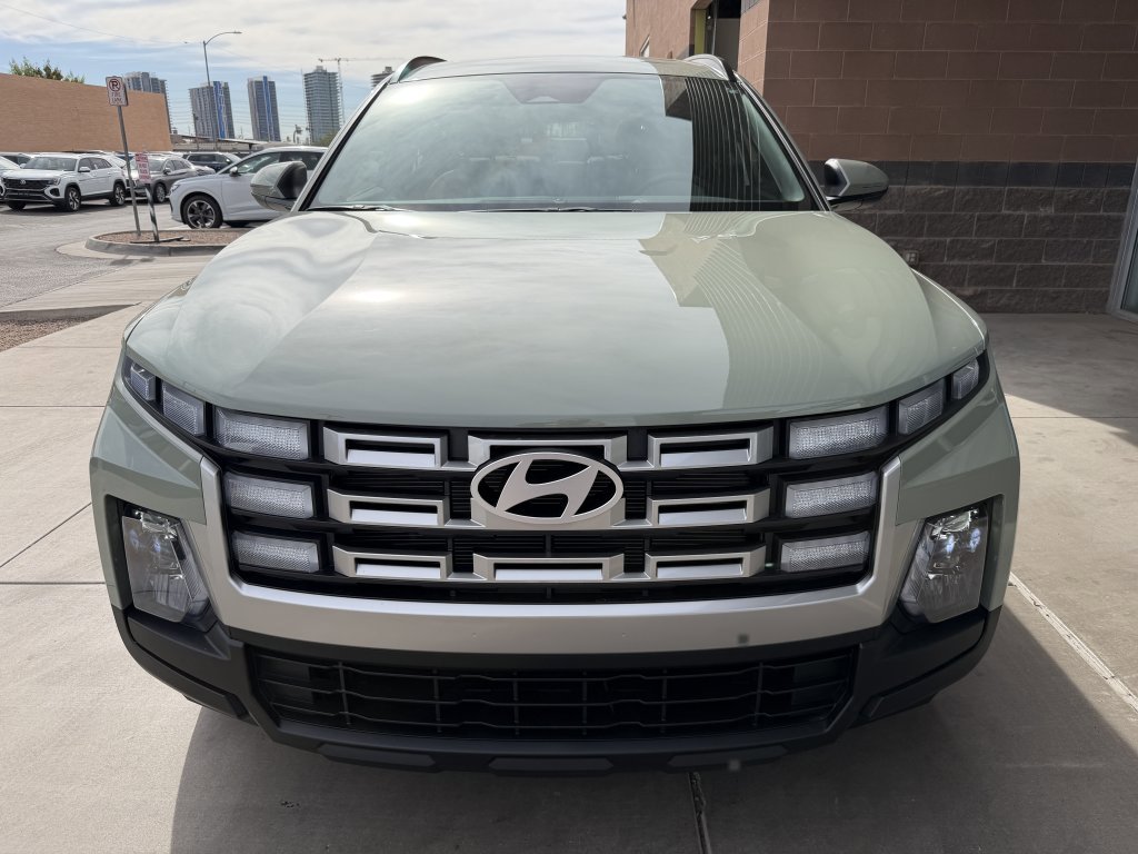Used 2025 Hyundai Santa Cruz SEL image 10