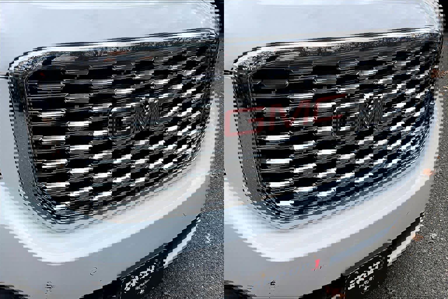 Used 2019 GMC Yukon Denali w/ Denali Ultimate Package image 28