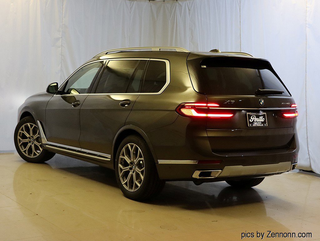 Used 2026 BMW X7 xDrive40i image 9