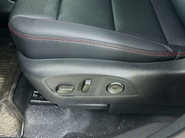 Used 2024 Chevrolet Traverse RS image 20