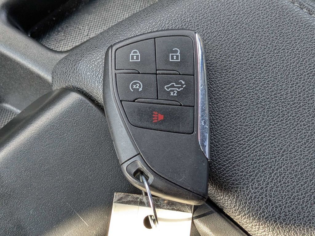 Used 2024 GMC Sierra 1500 SLE image 32