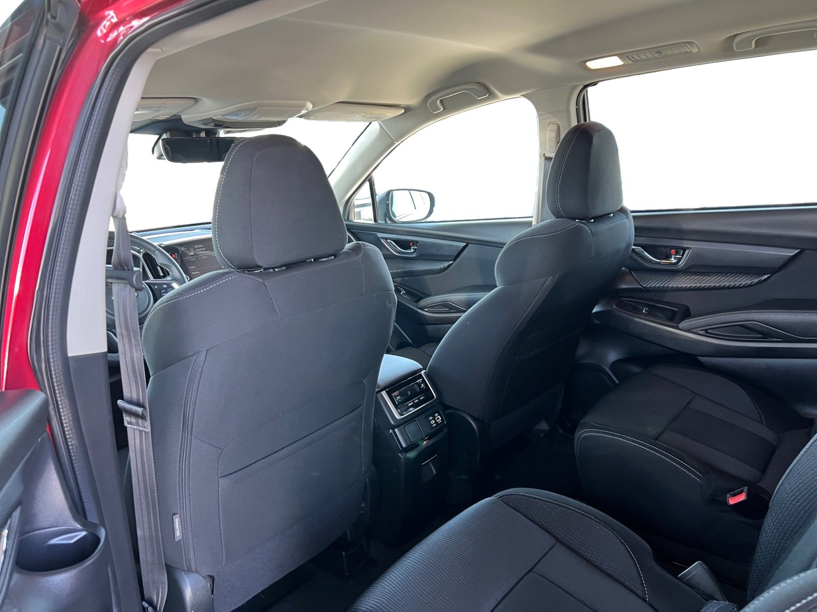 Used 2024 Subaru Ascent Premium w/ Convenience Package image 11