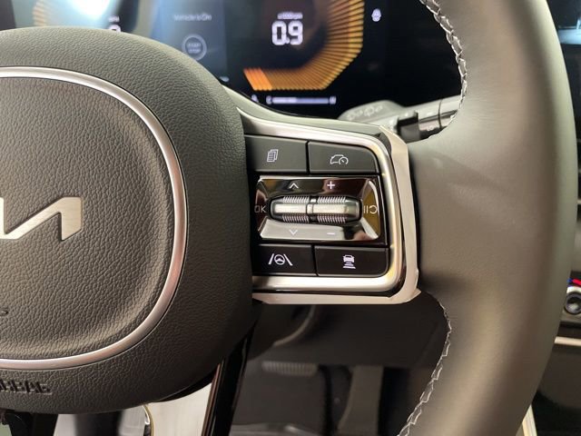 New 2026 Kia Carnival EX image 22