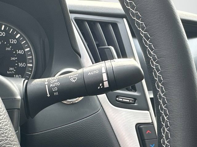 Used 2023 INFINITI Q50 Luxe w/ Cargo Package image 11