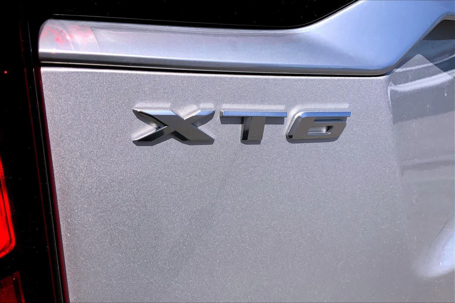 Used 2020 Cadillac XT6 Premium Luxury image 31