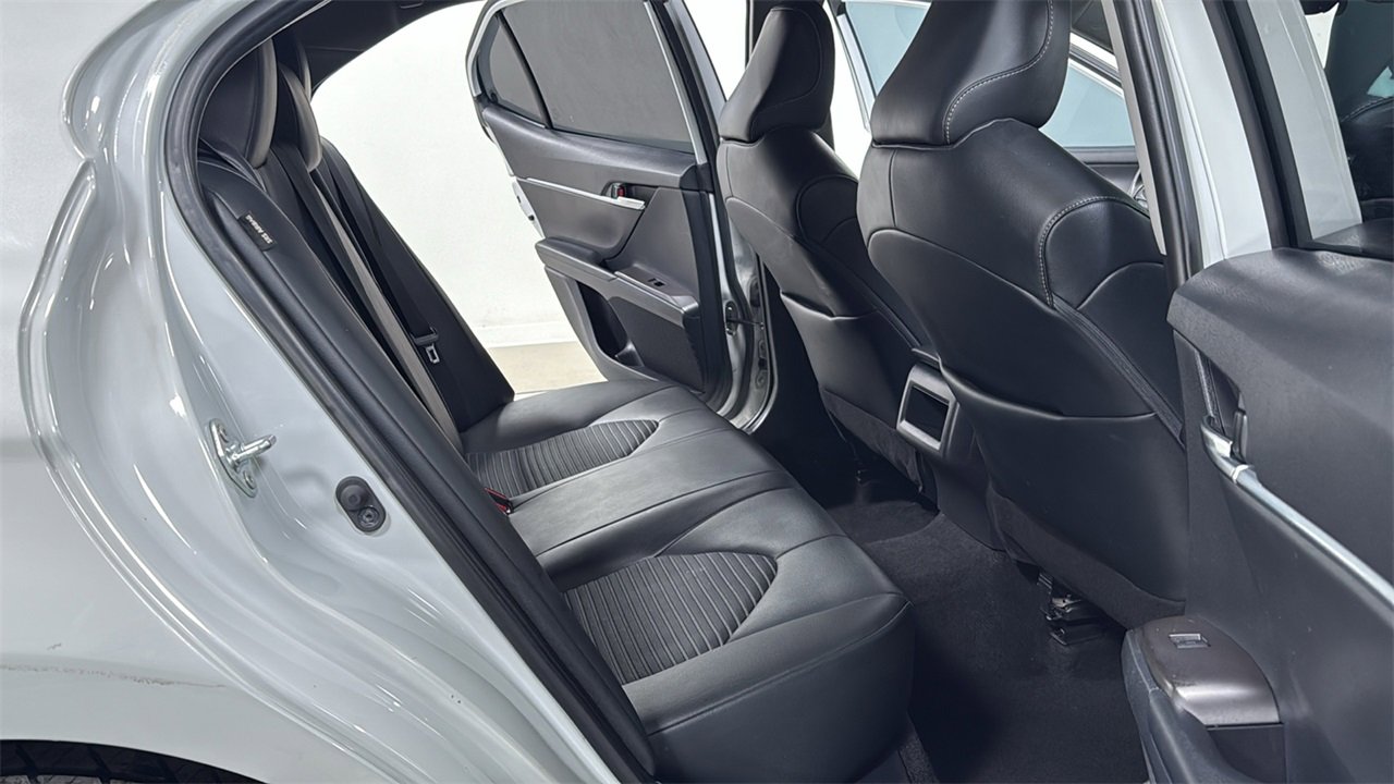 Certified 2022 Toyota Camry SE image 25