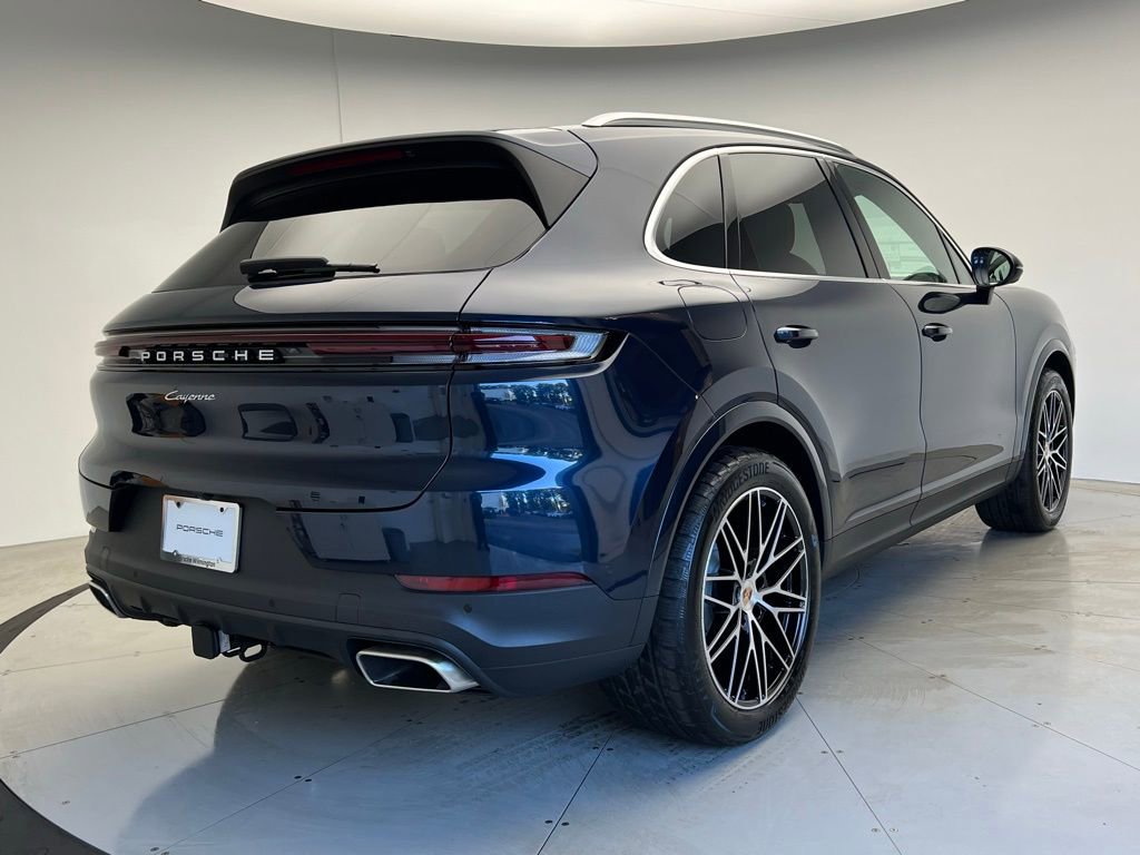 New 2026 Porsche Cayenne image 22