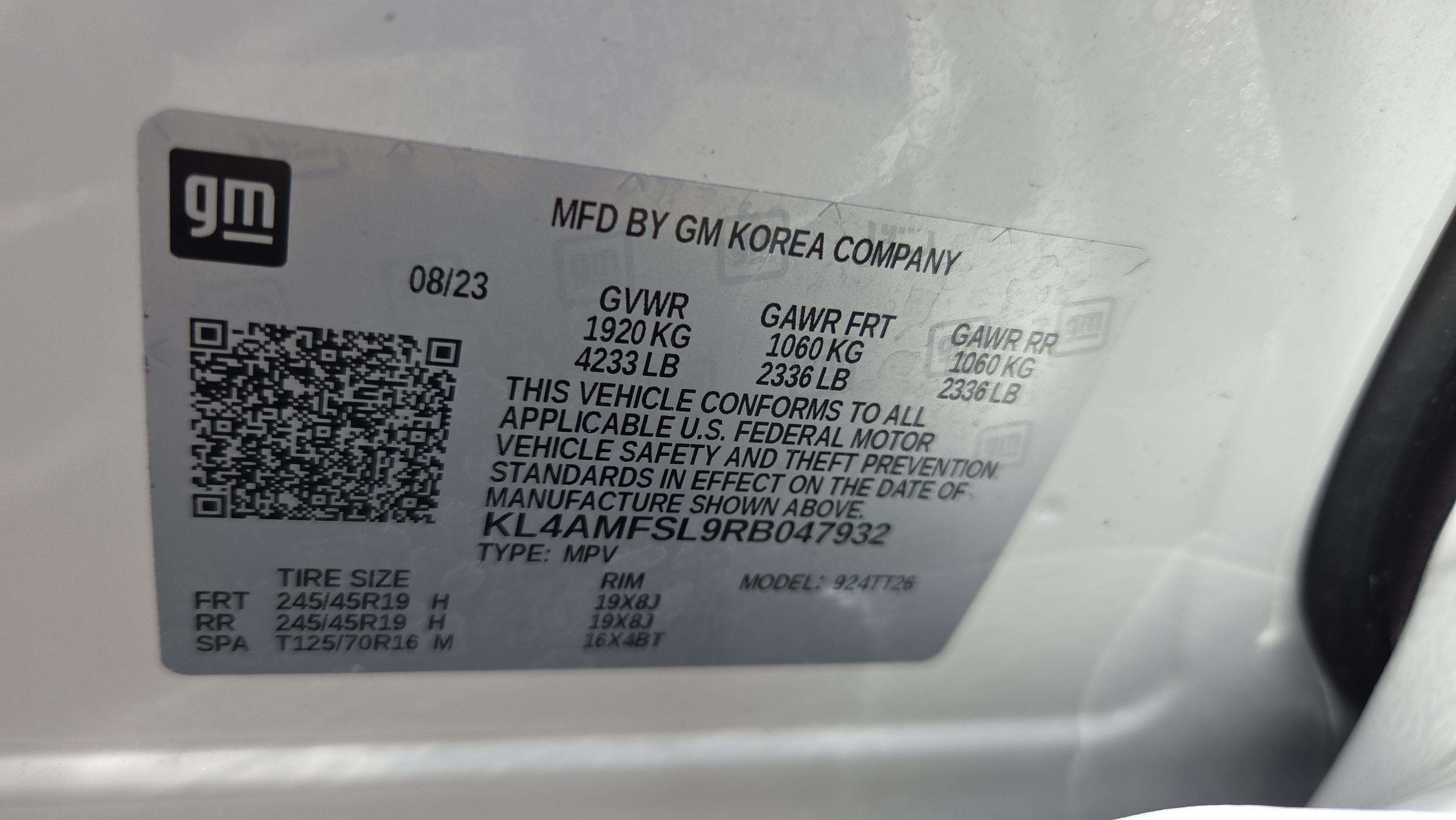 Certified 2024 Buick Encore GX Avenir w/ Avenir Convenience Package FWD image 16