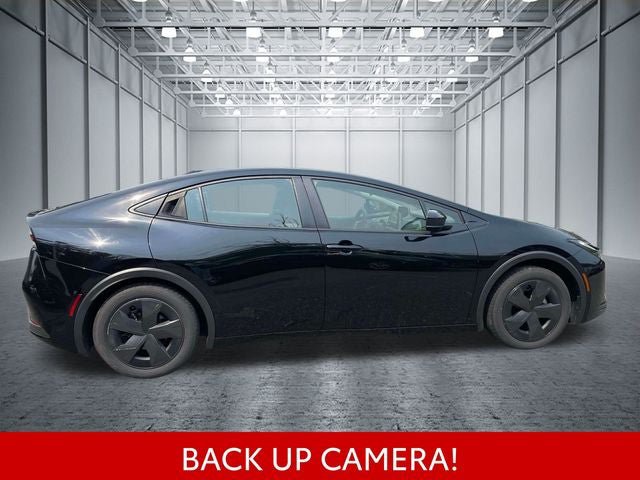 Certified 2025 Toyota Prius LE FWD image 5