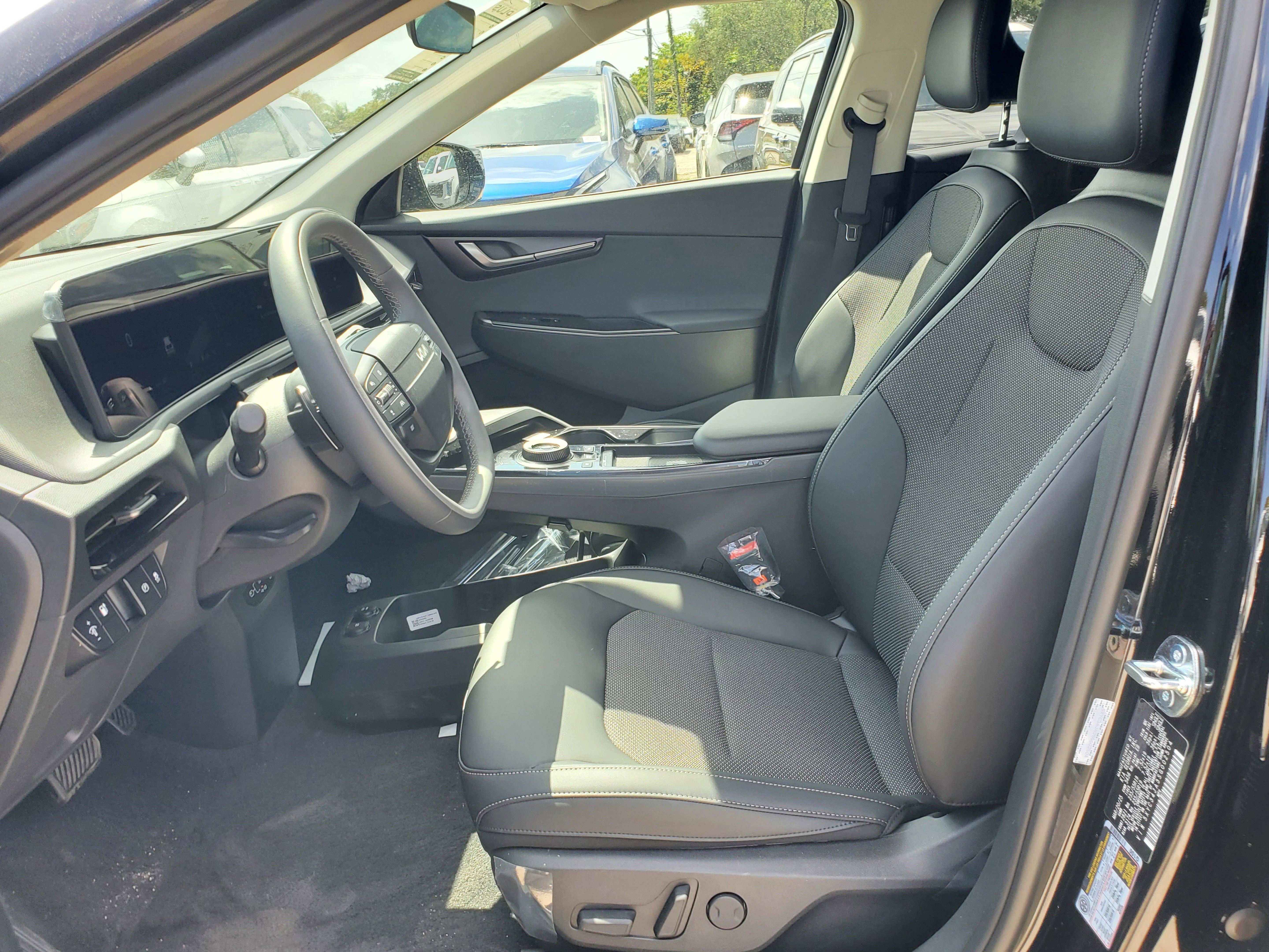 New 2025 Kia EV6 GT-Line image 11