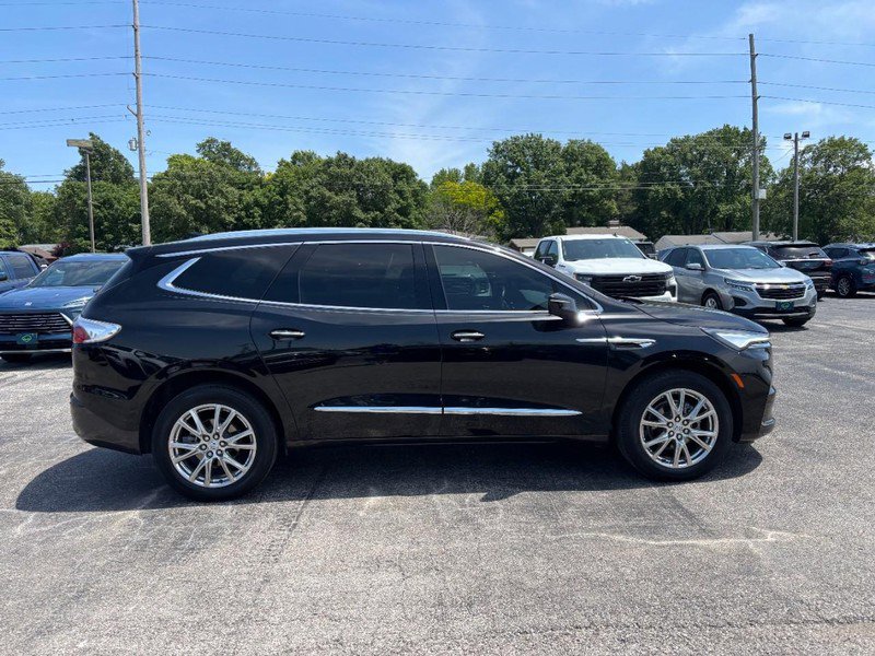 Certified 2023 Buick Enclave Premium w/ Experience Buick Package AWD/4WD image 6