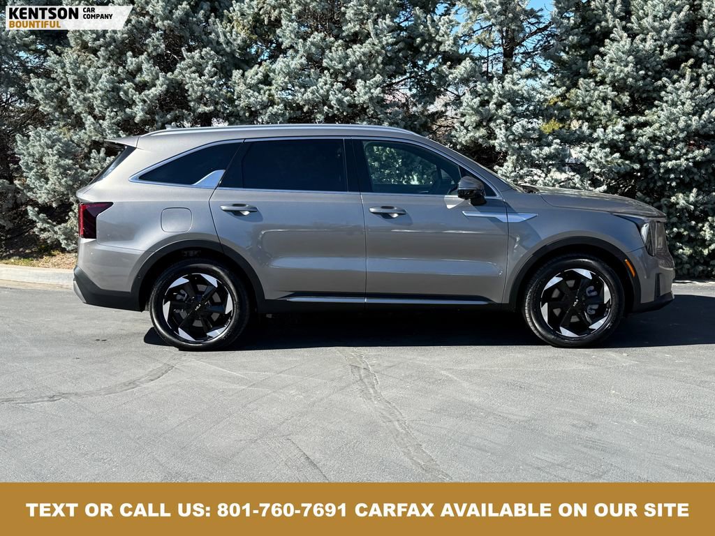 Used 2025 Kia Sorento SX Prestige image 11