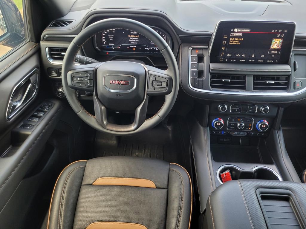 Used 2023 GMC Yukon AT4 w/ AT4 Premium Plus Package AWD/4WD image 15
