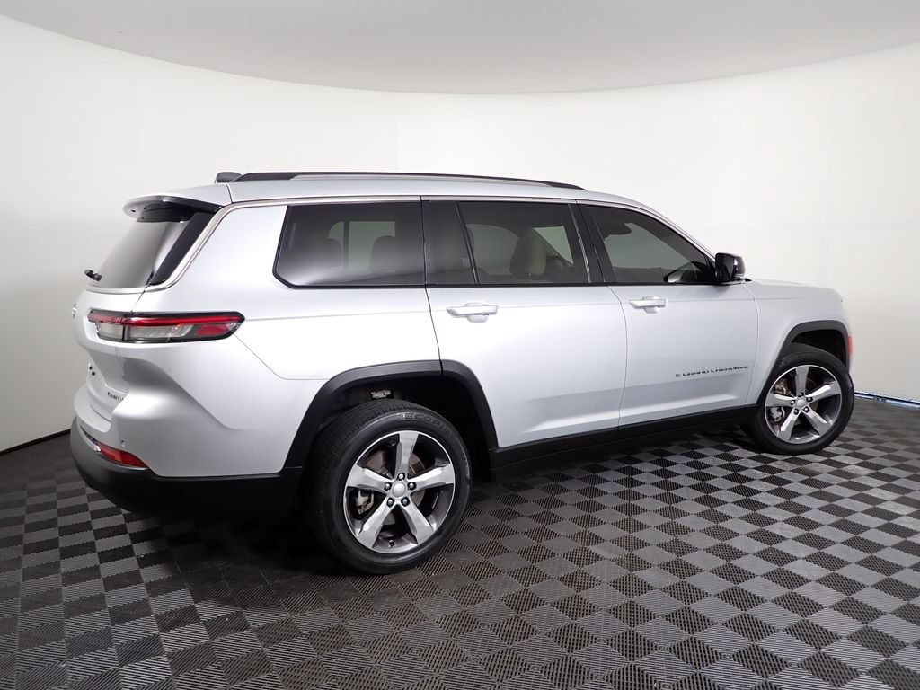 Used 2021 Jeep Grand Cherokee L Limited AWD/4WD image 17