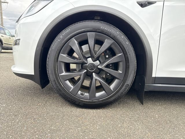 Used 2023 Tesla Model X image 33