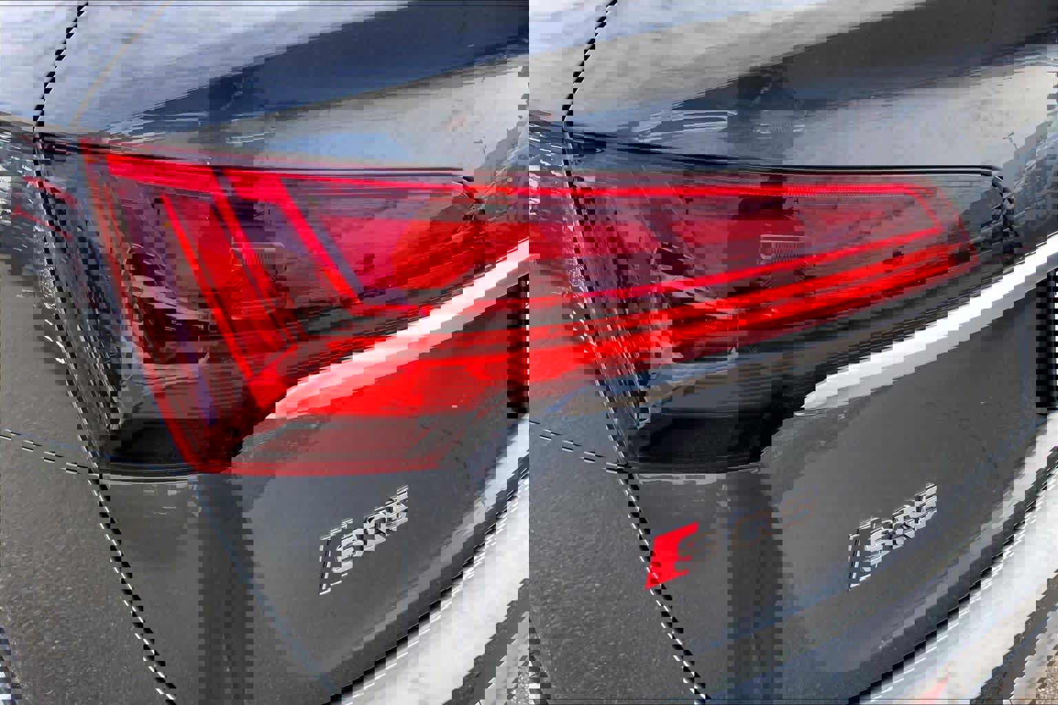 Used 2022 Audi SQ5 Premium w/ Convenience Package image 28