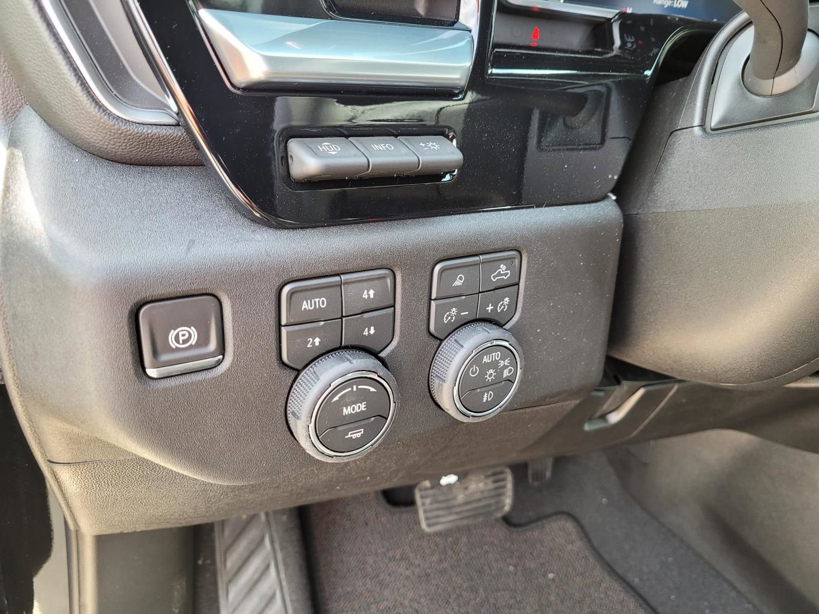 New 2026 Chevrolet Silverado 3500 High Country w/ High Country Premium Package image 17